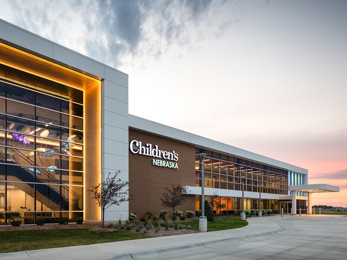 West_O_Childrens_Clinic_building_rfw