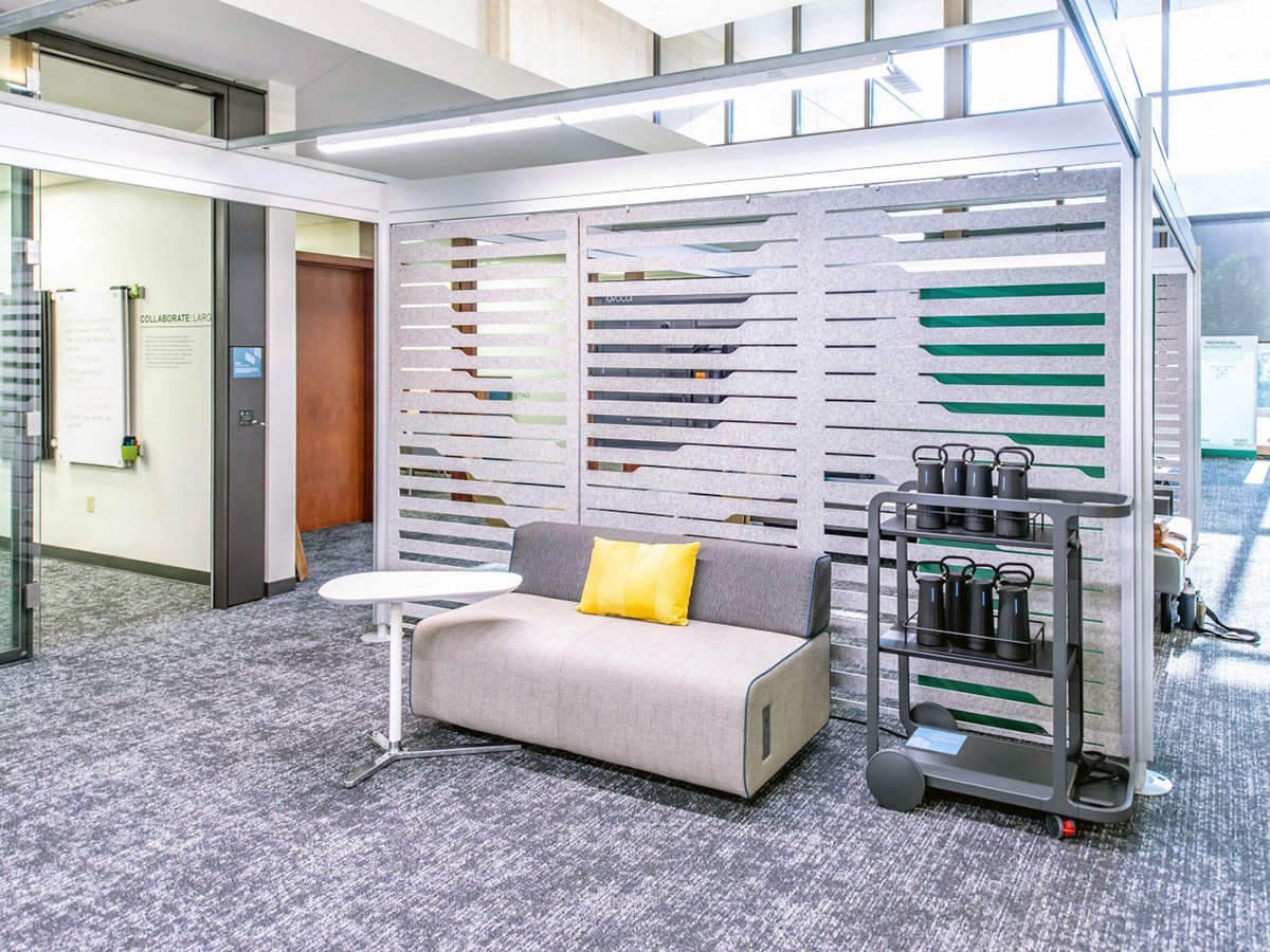 FNBO-2021-Showroom-Post-Install-WEB-7_rfw