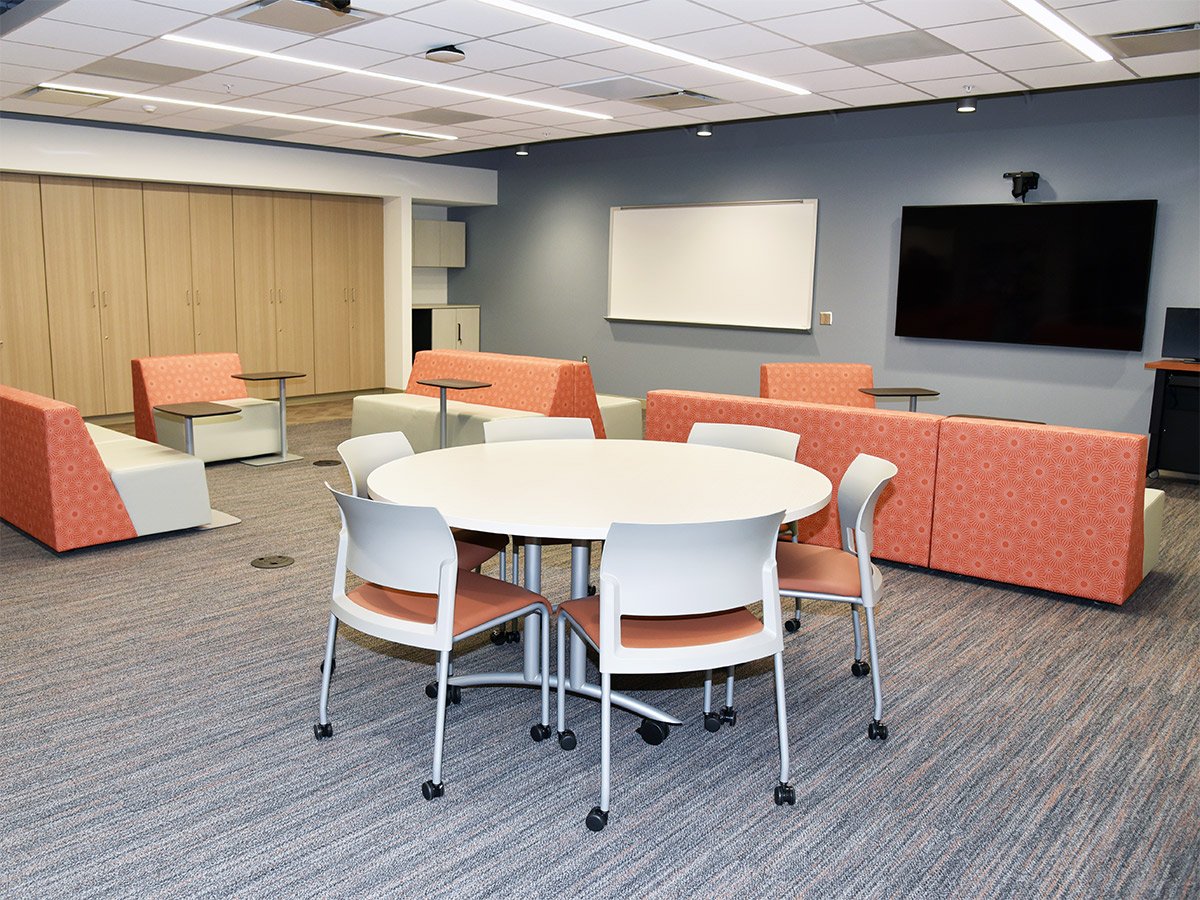 UNO_ResearchCenter_5_rfw