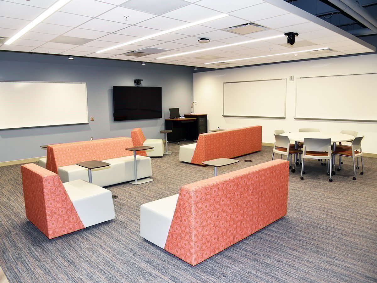 UNO_ResearchCenter_6_rfw