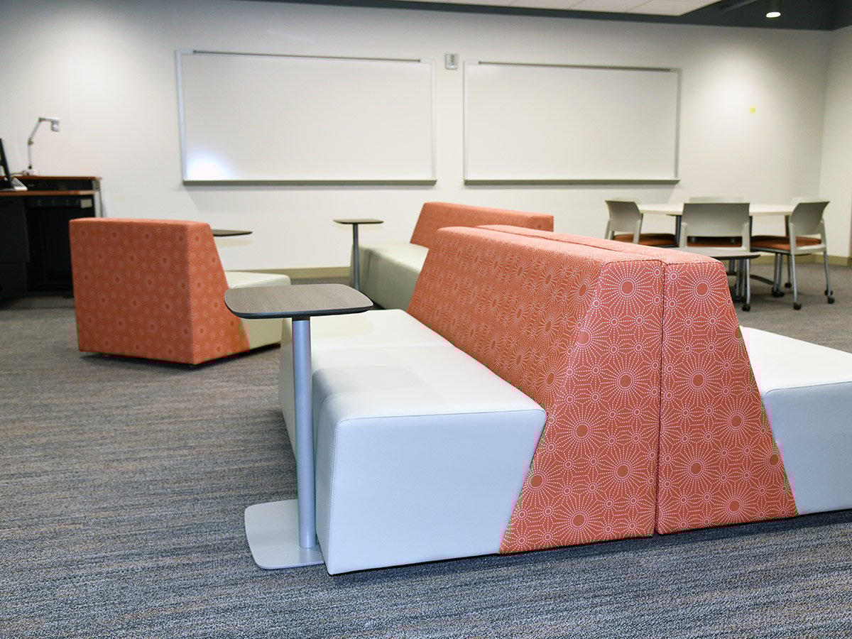 UNO_ResearchCenter_7_rfw